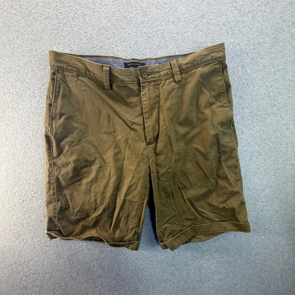 Banana Republic Mens Emerson Short Olive Green Chino Cotton Casual Size 34
